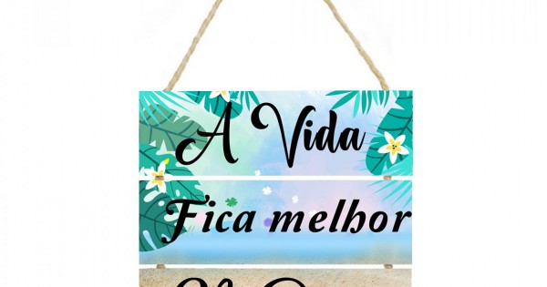 Placa decorativa 032 com corda A vida fica melhor na praia